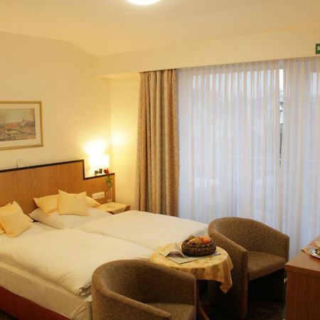 בון Hotel Haus Berlin מראה חיצוני תמונה