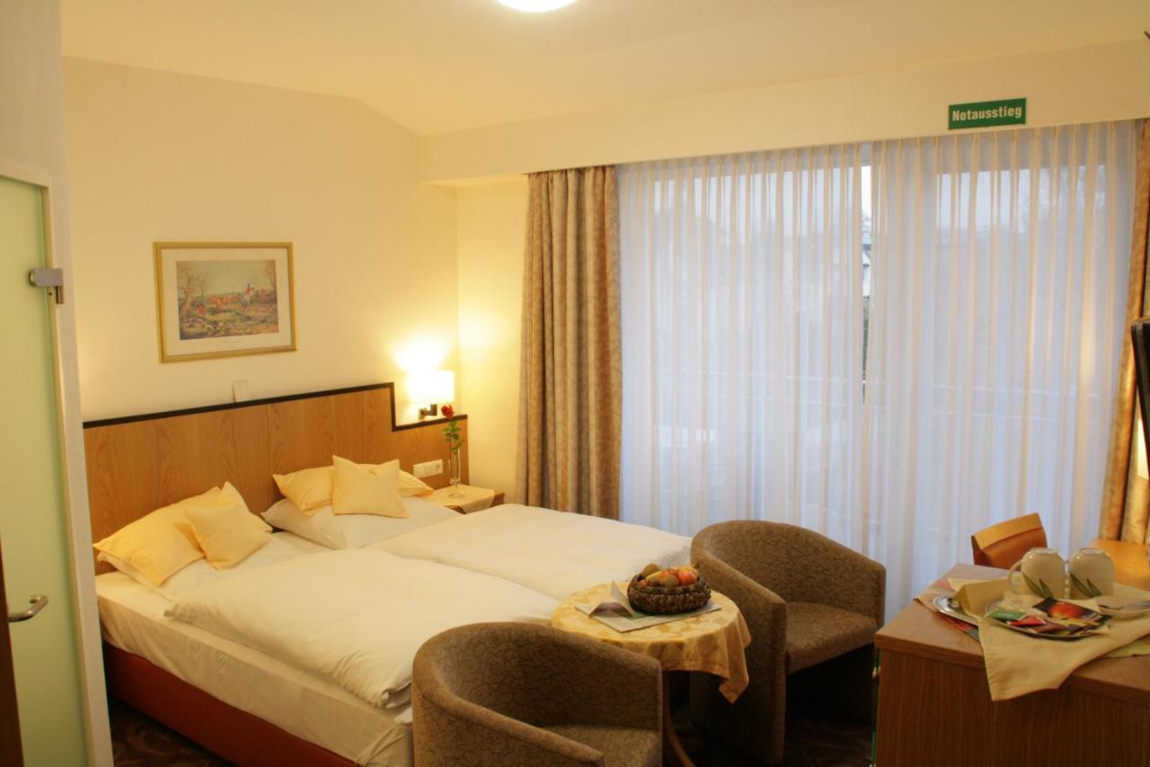 בון Hotel Haus Berlin מראה חיצוני תמונה