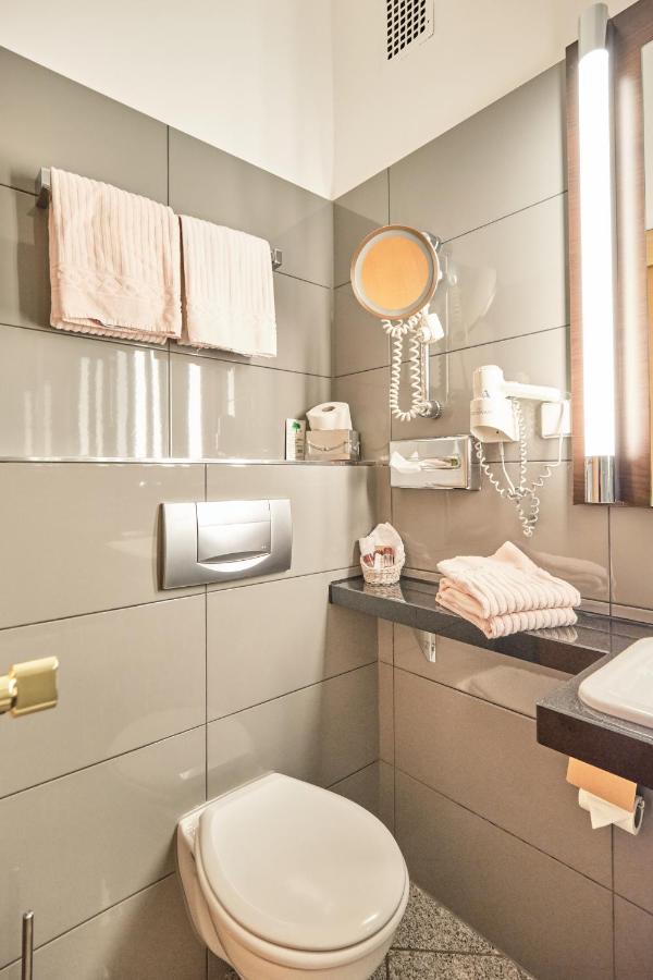בון Hotel Haus Berlin מראה חיצוני תמונה