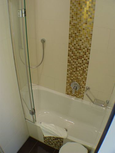 בון Hotel Haus Berlin מראה חיצוני תמונה
